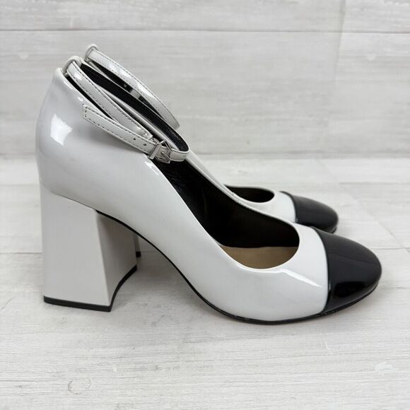 Schutz Size 8.5 B Dorothy High Block Heels Patent Leather Black White W/ FLAW - Picture 5 of 12